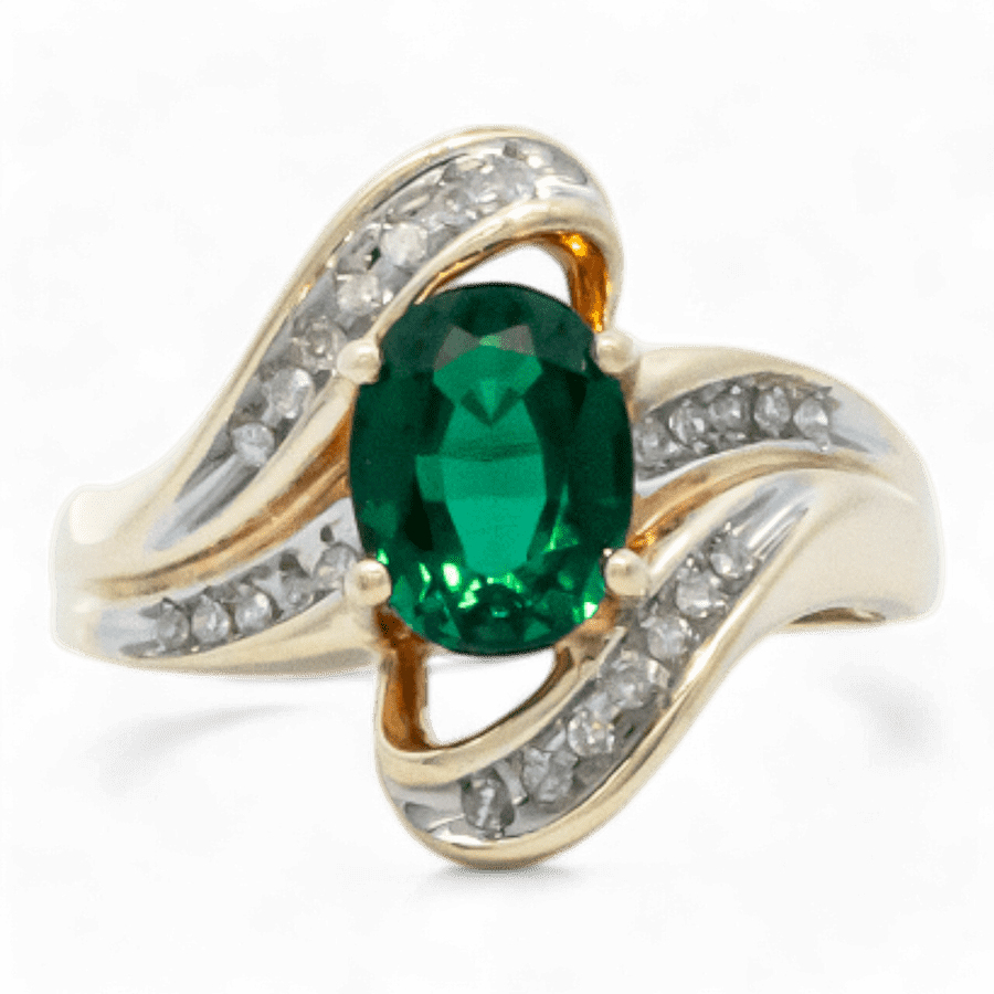  14k White Gold Ring with 0.12 Carats of Diamonds
