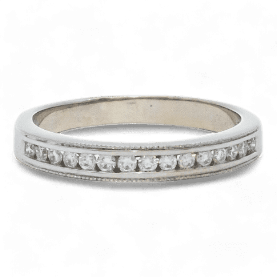  14k White Gold Ring with 0.30 Carats of Diamonds