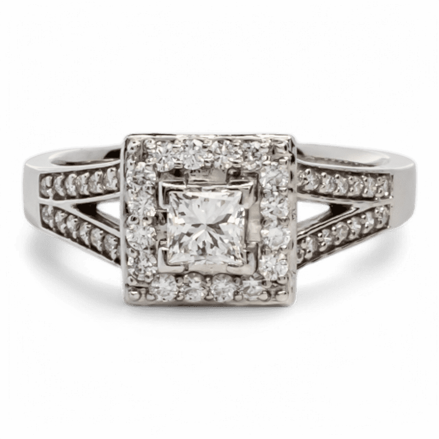  White Gold Ring with 0.49 Carats of Diamonds