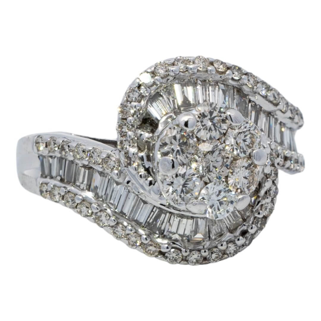 Picture of  Ring 14k White Gold 87 Diamonds