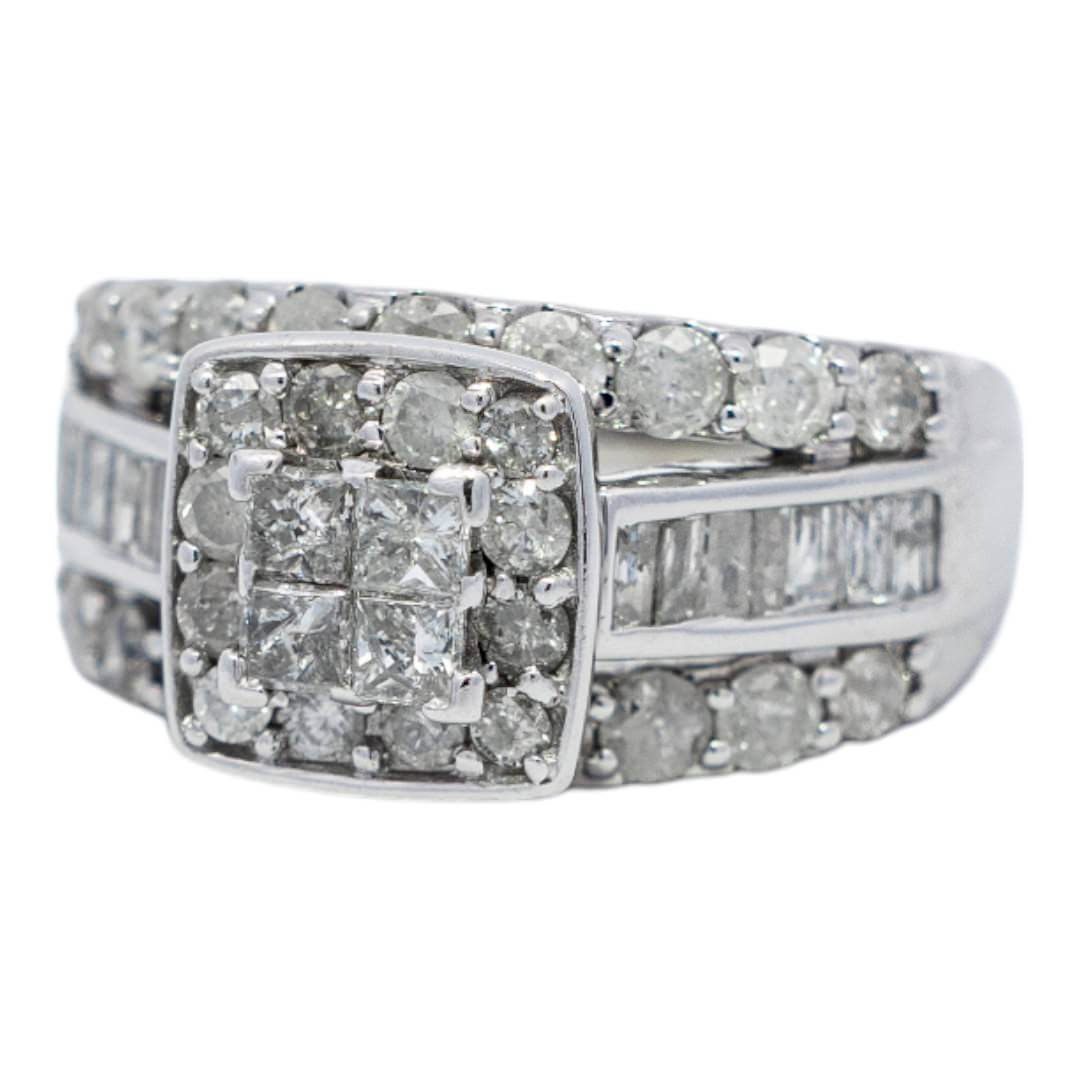 Picture of  Ring 10k White Gold 48 Diamonds