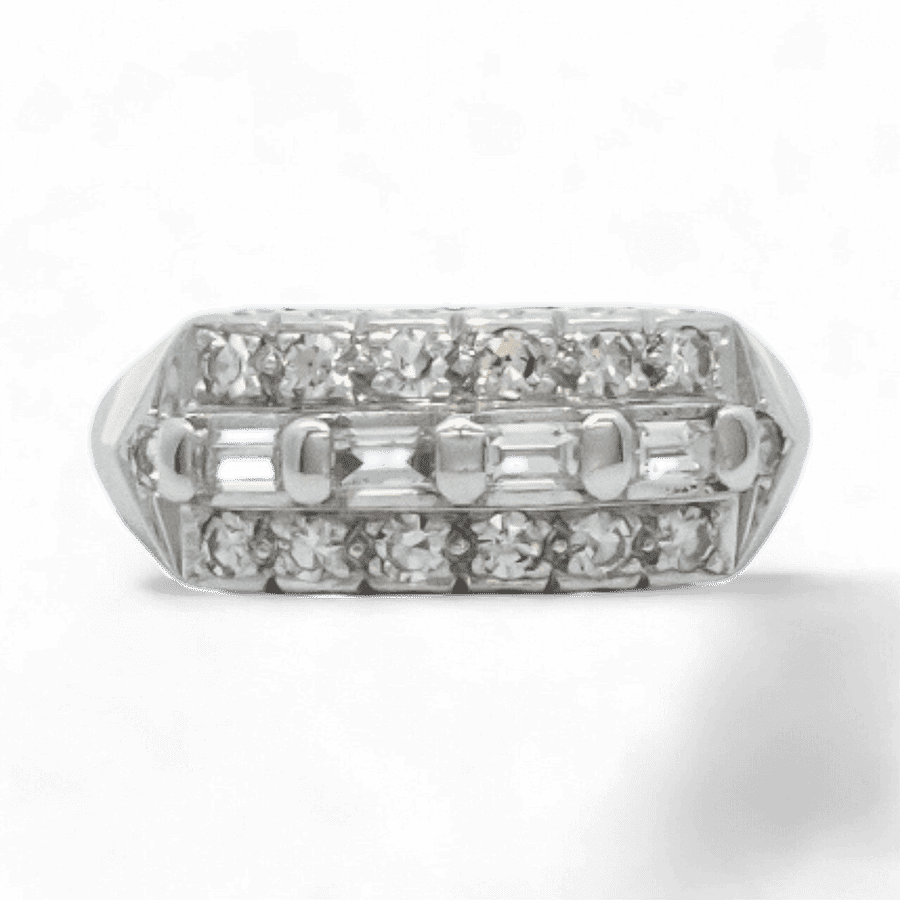  Ring 14k White Gold with 0.68 Total Carats of Diamonds