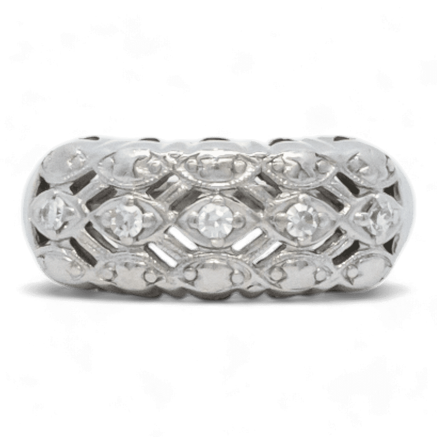  14k Yellow Gold Ring with 0.15 Carats of Diamonds