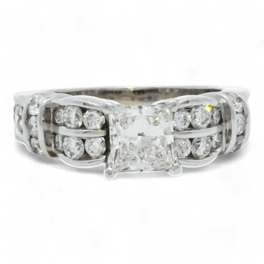  14k White Gold Ring with 1.95 Carats of Diamonds
