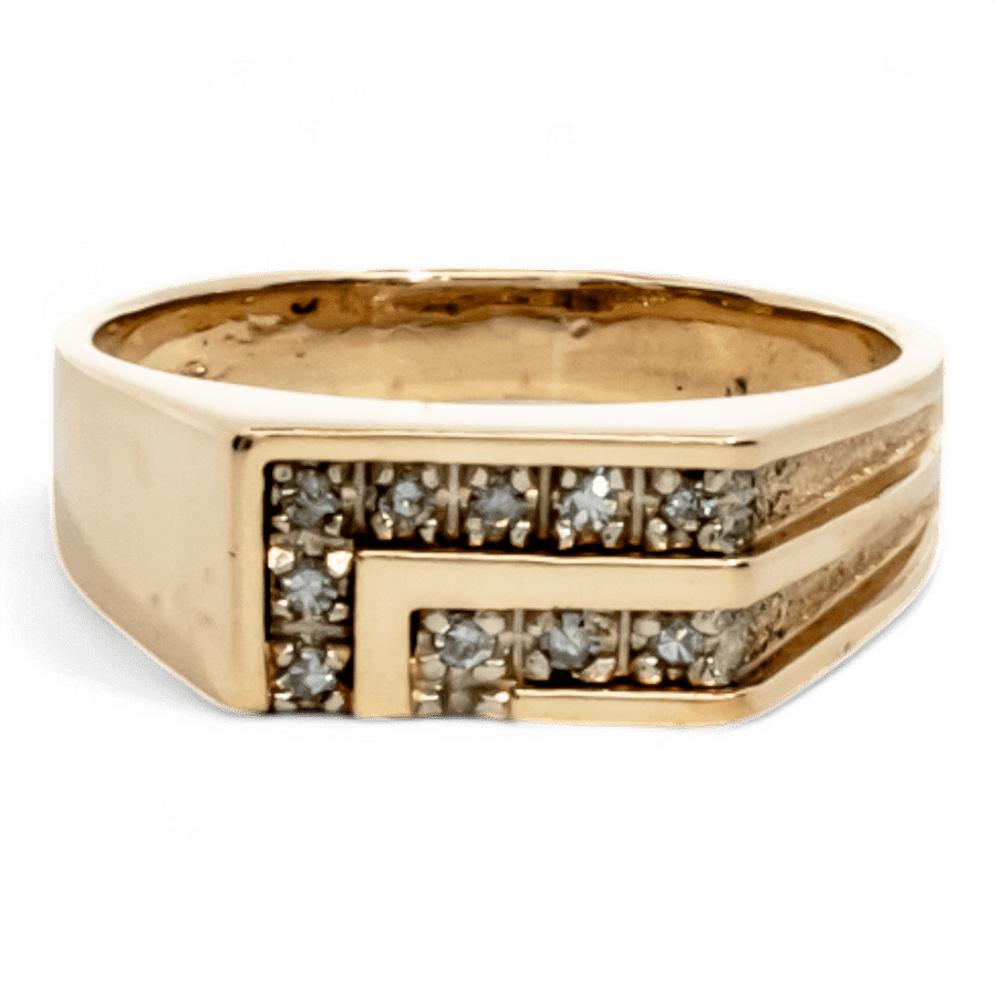  14k White Gold Ring with 0.18 Carats of Diamonds