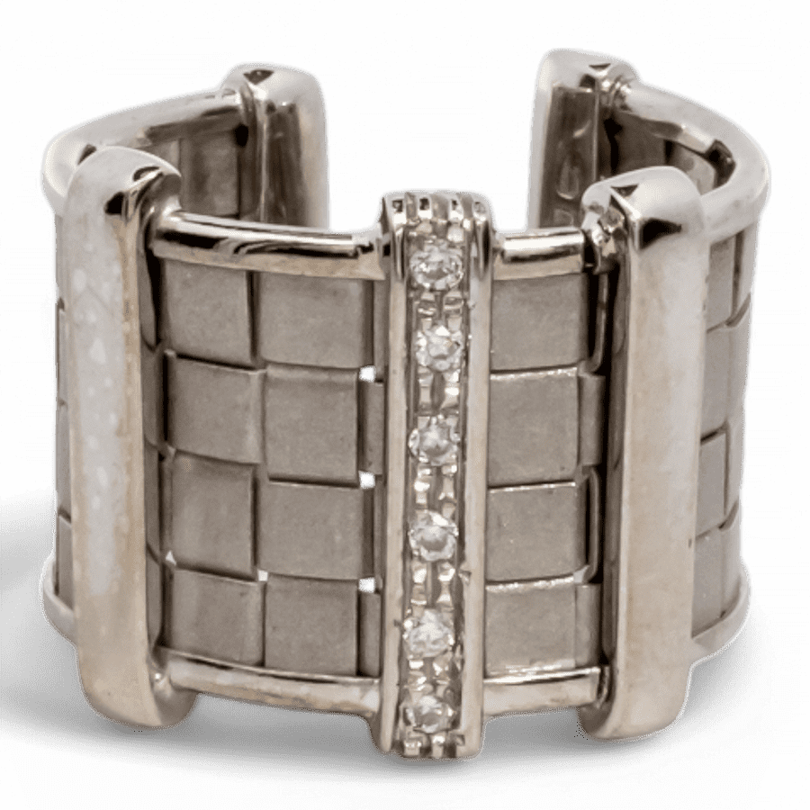  18k White Gold Ring with 0.06 Carats of Diamonds