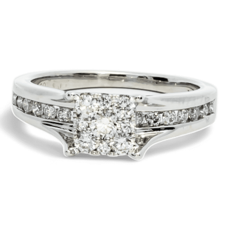  White Gold Ring with 0.39 Carats of Diamonds