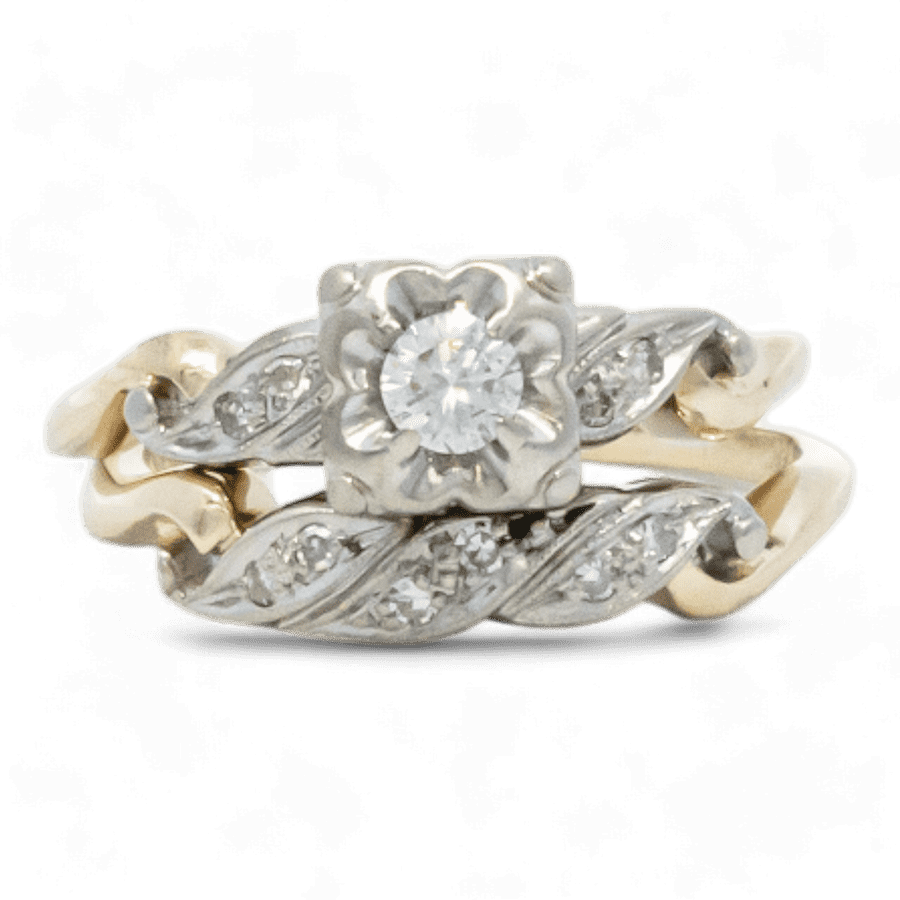  14k White Gold Ring with 0.18 Carats of Diamonds