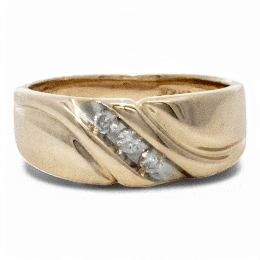  14k Yellow Gold Ring with 0.12 Carats of Diamonds