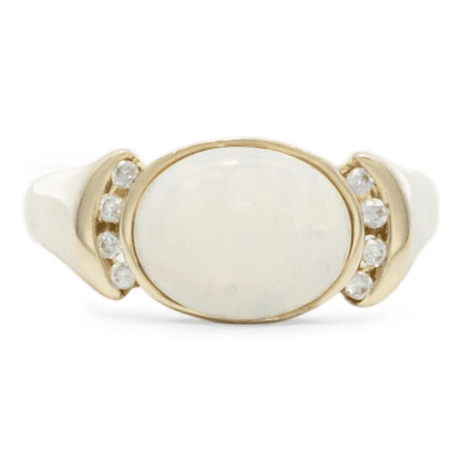  14k Yellow Gold Ring with 0.16 Carats of Diamonds