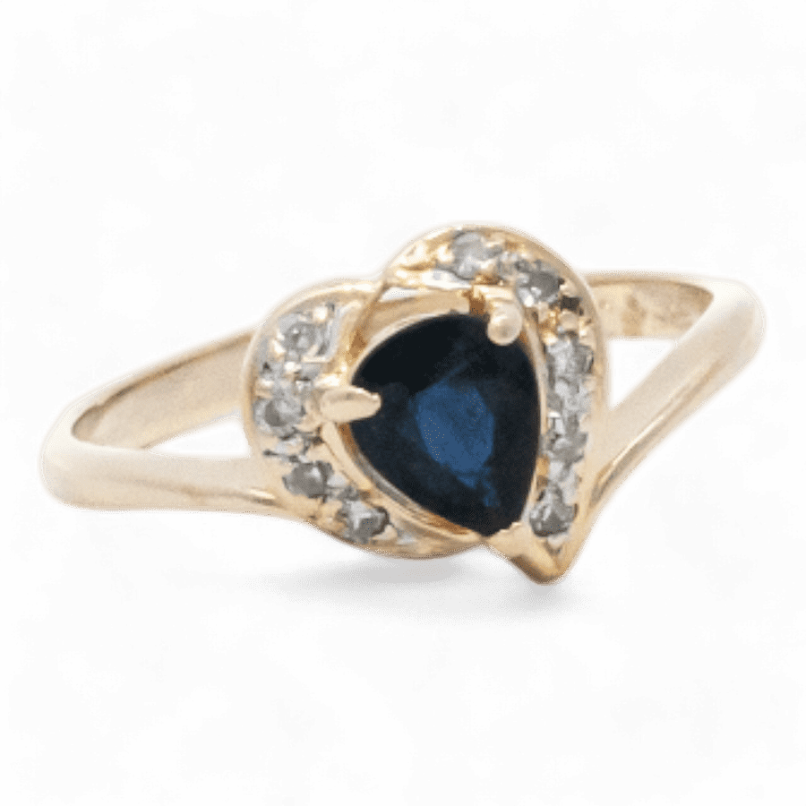  Rose Gold Ring with 0.09 Carats of Diamonds