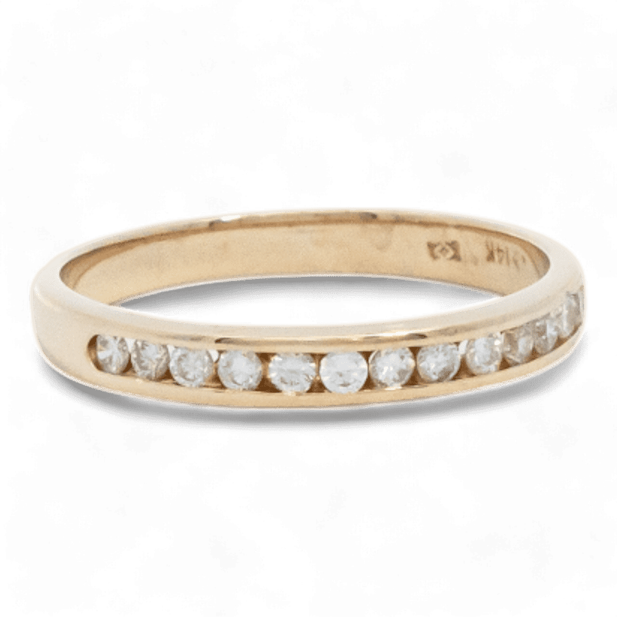  14k Yellow Gold Ring with 0.13 Carats of Diamonds
