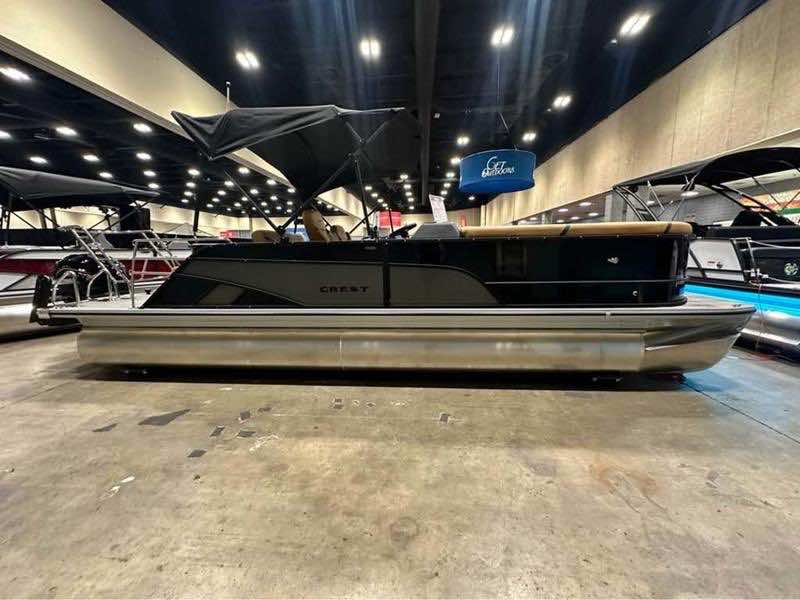 2025 Crest Classic 240 SLSC Tritoon